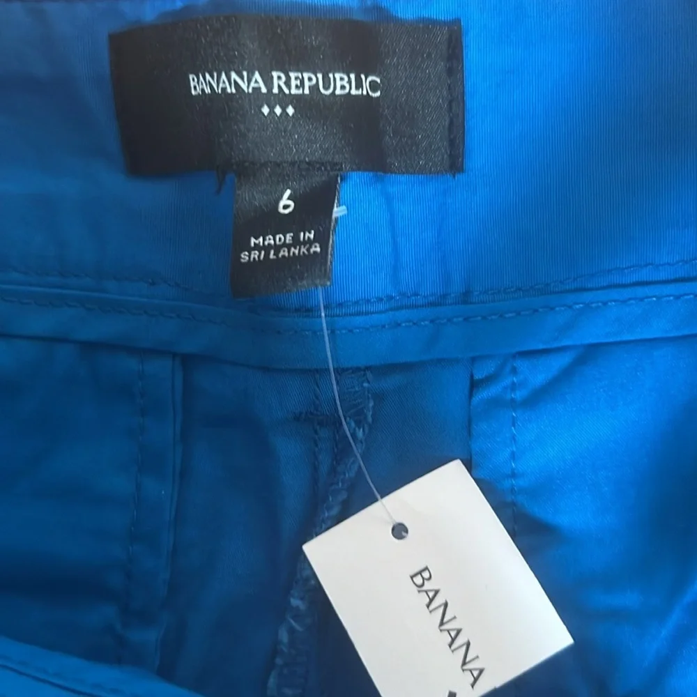 Banana republic Poplin Short-azure blue Sz 6
